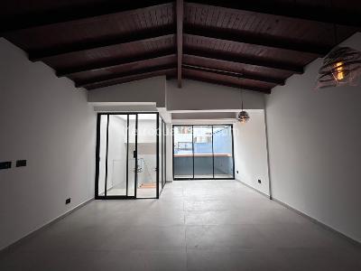 Casa en arriendo en El Poblado, Medellín · foto 4 de 18