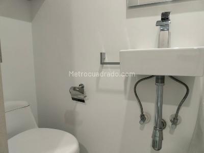 Apartamento de 1 alcoba en arriendo en El Poblado, Medellín, 65 m² · foto 11 de 11