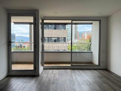 Apartamento de 1 alcoba en arriendo en El Poblado, Medellín, 80 m² · foto 3 de 10