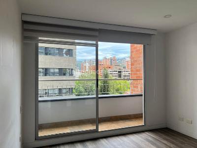 Apartamento de 1 alcoba en arriendo en El Poblado, Medellín, 80 m² · foto 6 de 10