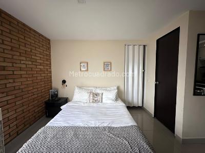 Apartamento de 1 alcoba en arriendo en El Poblado, Medellín, 35 m² · foto 12 de 13