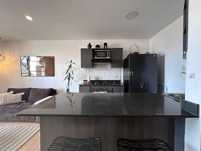 Apartamento de 1 alcoba en arriendo en El Poblado, Medellín, 89 m² · foto 13 de 18