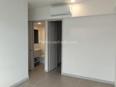 Apartamento de 2 alcobas en arriendo en El Poblado, Medellín, 60 m² · foto 11 de 15