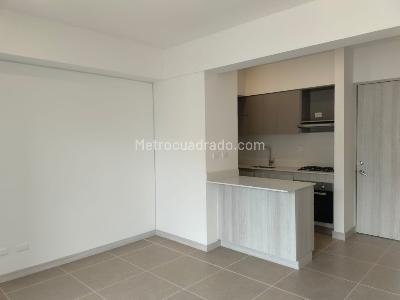 Apartamento de 2 alcobas en arriendo en El Poblado, Medellín, 60 m² · foto 3 de 15