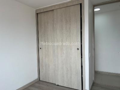 Apartamento de 3 alcobas en arriendo en La Paz, Medellín, 87 m² · foto 9 de 16