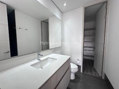 Apartamento de 1 alcoba en arriendo en El Poblado, Medellín, 60 m² · foto 15 de 16