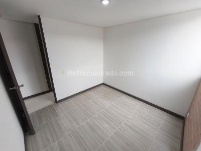 Apartamento de 3 alcobas en venta en Aves Maria, Sabaneta, 70 m² · foto 10 de 12