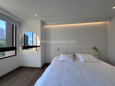 Apartamento en arriendo en El Poblado, Medellín · foto 12 de 19