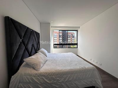 Apartamento en arriendo en El Poblado, Medellín · foto 14 de 19