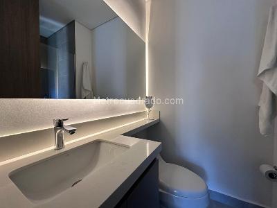 Apartamento en arriendo en El Poblado, Medellín · foto 17 de 19