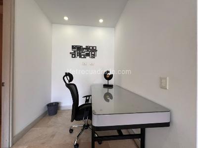 Apartamento de 2 alcobas en arriendo en El Poblado, Medellín, 100 m² · foto 3 de 14
