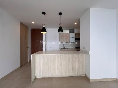 Apartamento de 1 alcoba en arriendo en El Poblado, Medellín, 63 m² · foto 1 de 14
