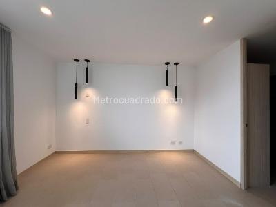 Apartamento de 1 alcoba en arriendo en El Poblado, Medellín, 63 m² · foto 5 de 14