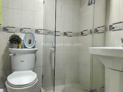 Apartamento de 3 alcobas en venta en Zona 2, Envigado, 116 m² · foto 14 de 15