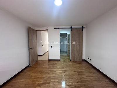 Apartamento de 3 alcobas en venta en El Poblado, Medellín, 86 m² · foto 13 de 18
