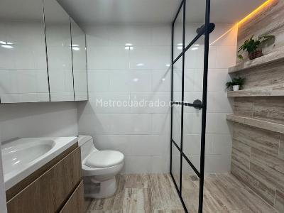 Apartamento de 3 alcobas en venta en El Poblado, Medellín, 86 m² · foto 18 de 18