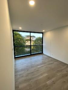 Apartamento de 2 alcobas en arriendo en El Poblado, Medellín, 103 m² · foto 6 de 12