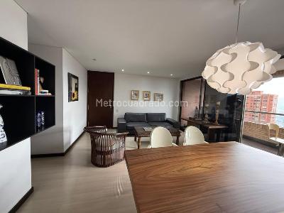 Apartamento de 2 alcobas en arriendo en El Poblado, Medellín, 105 m² · foto 3 de 10
