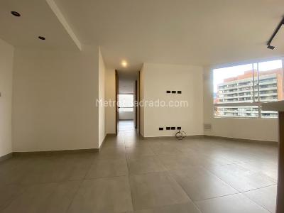 Apartamento de 1 alcoba en arriendo en El Poblado, Medellín, 50 m² · foto 4 de 10