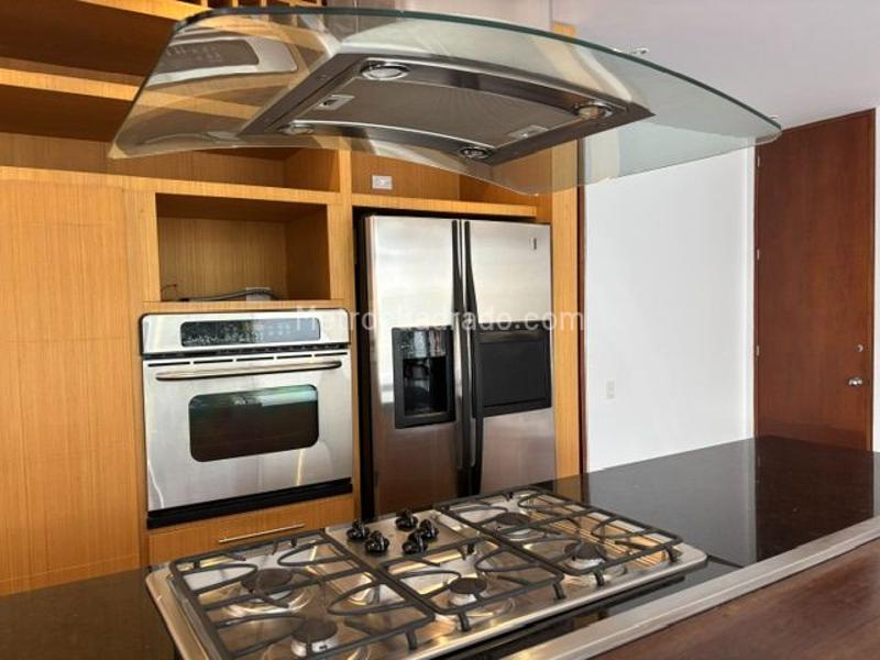 Apartamento en Arriendo, LAS ROSALES, Bogotá D.C. – pohled 4
