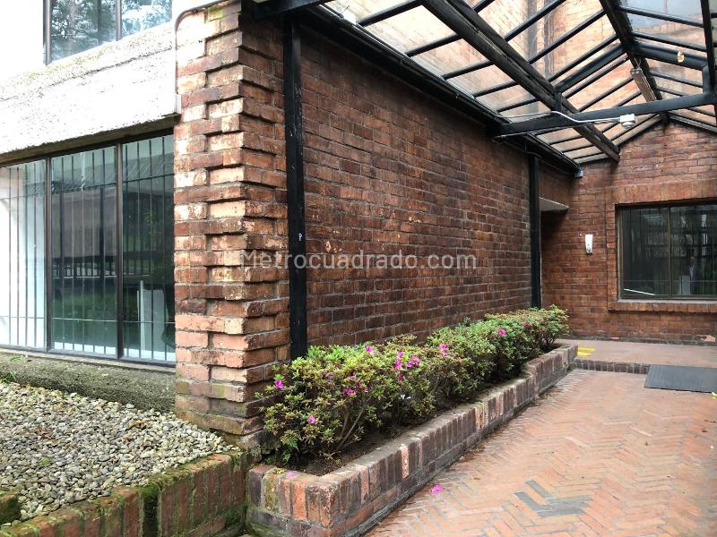 Edificio de Oficinas en Arriendo, LA MERCED, Bogotá D.C. - Vista 4