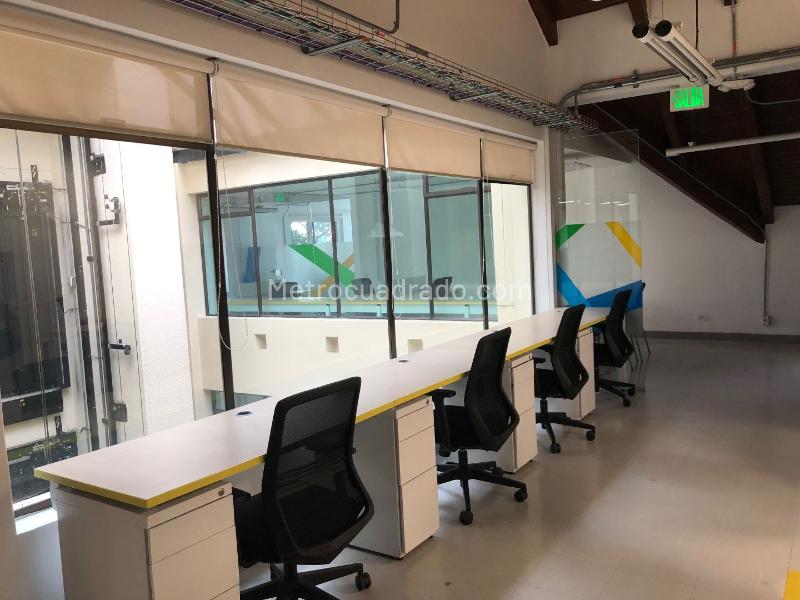 Edificio de Oficinas en Arriendo, LA MERCED, Bogotá D.C. - Más