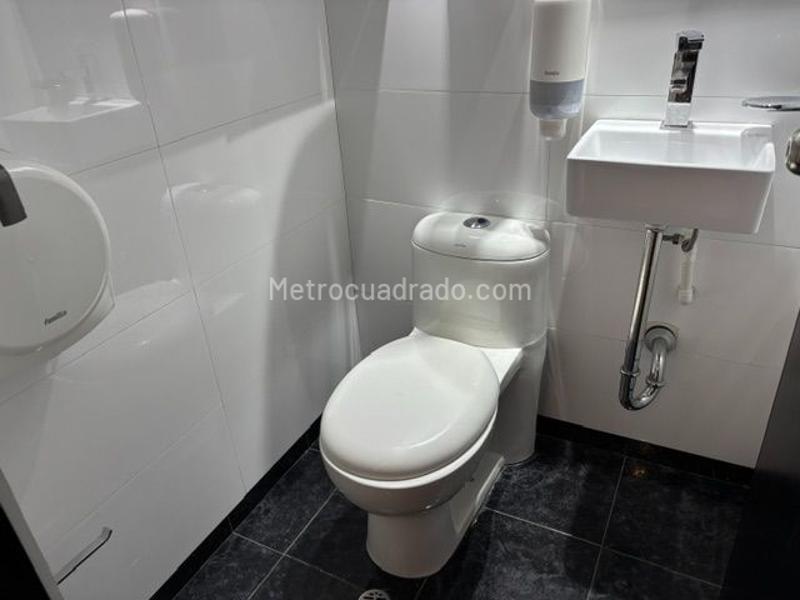 Oficina en Arriendo, CHICO RESERVADO, Bogotá D.C. - Vista 4