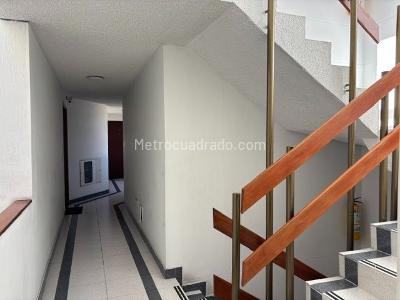Apartamento en venta en Cedritos, Bogotá · foto 4 de 20