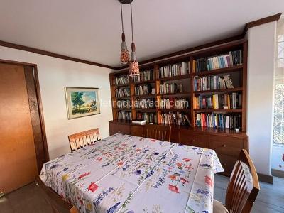 Apartamento de 3 alcobas en venta en Chico Norte, Bogotá, 109 m² · foto 5 de 20