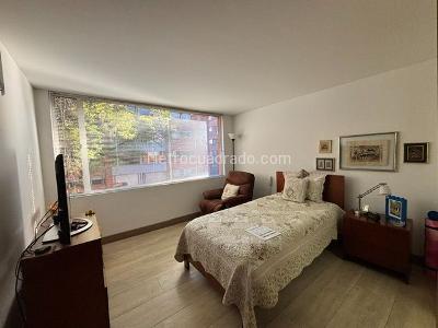 Apartamento de 3 alcobas en venta en Chico Norte, Bogotá, 109 m² · foto 11 de 20