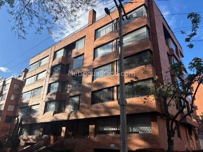 Apartamento de 3 alcobas en venta en Chico Norte, Bogotá, 109 m² · foto 15 de 20