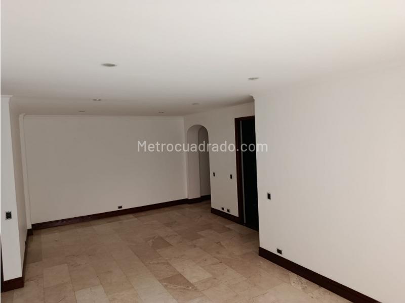 Apartamento Ideal de 3 Alcobas en Laureles - 4