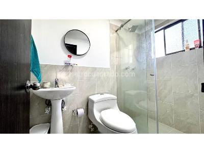 Apartamento de 3 alcobas en venta en Belen Miravalle, Medellín, 120 m² · foto 8 de 20