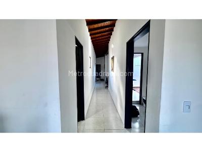 Apartamento de 3 alcobas en venta en Belen Miravalle, Medellín, 120 m² · foto 10 de 20