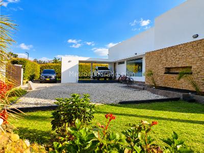 Casa de 5 alcobas en venta en Llano Grande, Rionegro, 1550 m² · foto 8 de 20