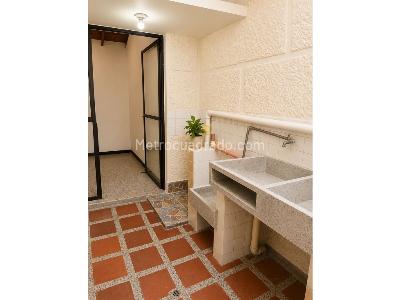 Casa de 3 alcobas en venta en La Floresta, Medellín, 93 m² · foto 12 de 20