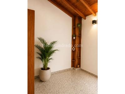 Casa de 3 alcobas en venta en La Floresta, Medellín, 93 m² · foto 17 de 20