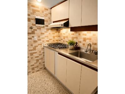Casa de 3 alcobas en venta en La Floresta, Medellín, 93 m² · foto 3 de 20