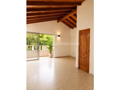 Casa de 3 alcobas en venta en La Floresta, Medellín, 93 m² · foto 5 de 20