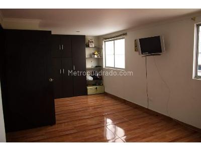 Apartamento de 4 alcobas en venta en Cabañas, Bello, 126 m² · foto 10 de 15