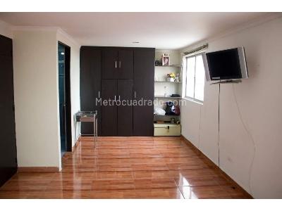 Apartamento de 4 alcobas en venta en Cabañas, Bello, 126 m² · foto 8 de 15