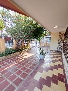 Casa de 5 alcobas en venta en Los Angeles, Santa Marta, 300 m² · foto 17 de 18