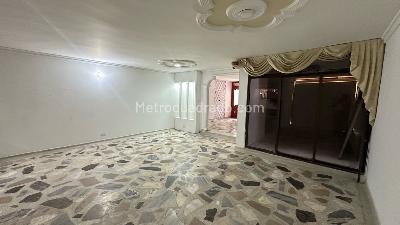 Casa de 3 alcobas en venta en Loteo Graciela Riascos, Santa Marta, 200 m² · foto 2 de 20