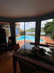 Casa de 5 alcobas en venta en Vista Hermosa, Santa Marta, 265 m² · foto 4 de 13