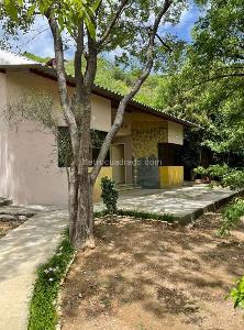 Casa de 5 alcobas en venta en Vista Hermosa, Santa Marta, 265 m² · foto 8 de 13
