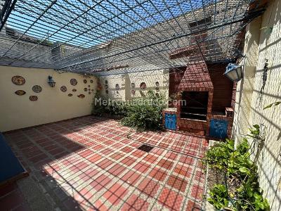Casa de 4 alcobas en arriendo en Bavaria, Santa Marta, 262 m² · foto 14 de 20