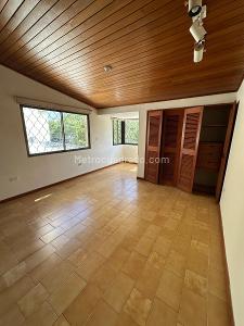 Casa de 4 alcobas en arriendo en Bavaria, Santa Marta, 262 m² · foto 17 de 20