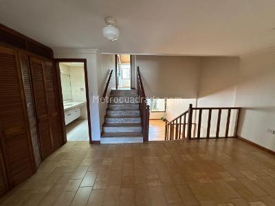 Casa de 4 alcobas en arriendo en Bavaria, Santa Marta, 262 m² · foto 9 de 20