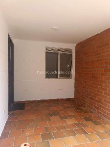 Casa de 5 alcobas en venta en Cañaveral Panamericano, Floridablanca, 130 m² · foto 5 de 19