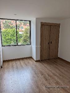 Apartamento de 3 alcobas en arriendo en Cedro Golf, Bogotá, 103 m² · foto 10 de 16